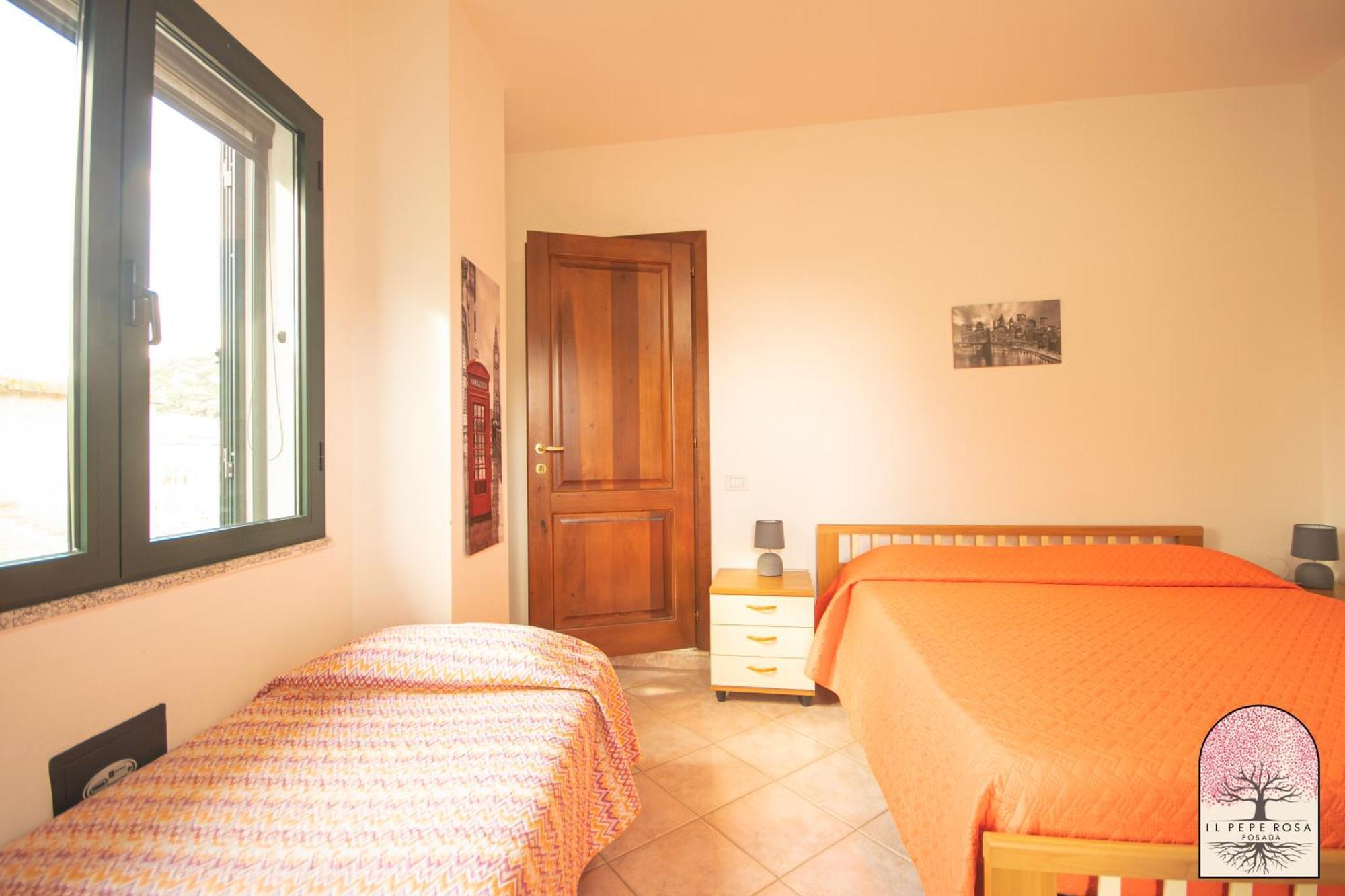 Bed and Breakfast Il Pepe Rosa Posada  Exterior foto